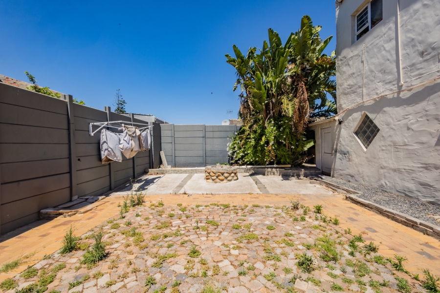 7 Bedroom Property for Sale in Northpine Western Cape